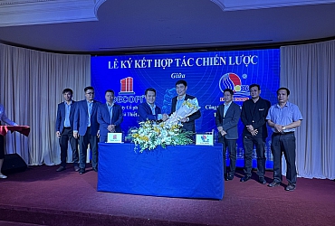 Đô Mi & DECOFI Ký Kết Chiến Lược: Cú Bắt Tay Vì Những Công Trình Bất Tử